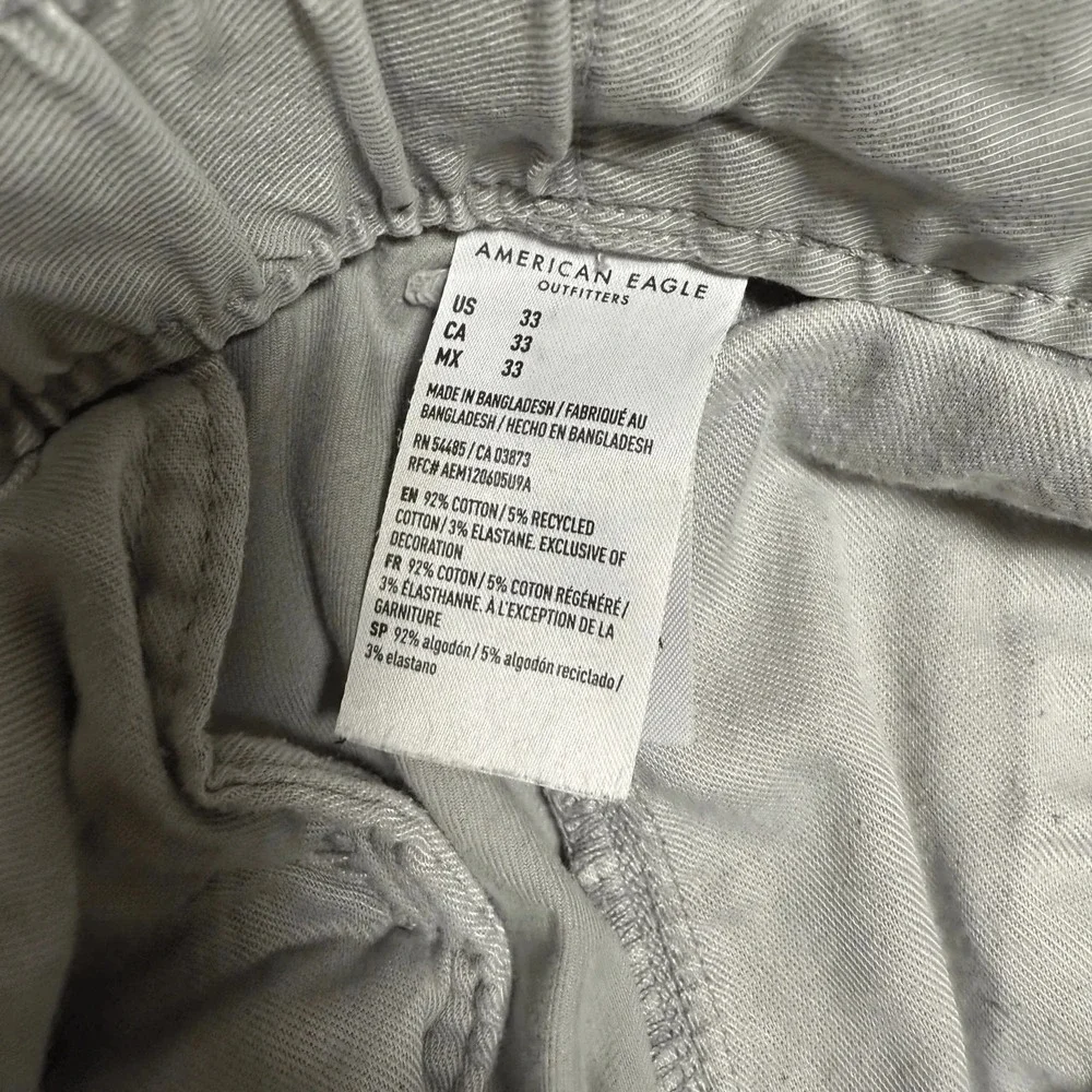 American Eagle Mens Flex Classic Shorts Size 33 Gray Chino Flat Front - Picture 5 of 9